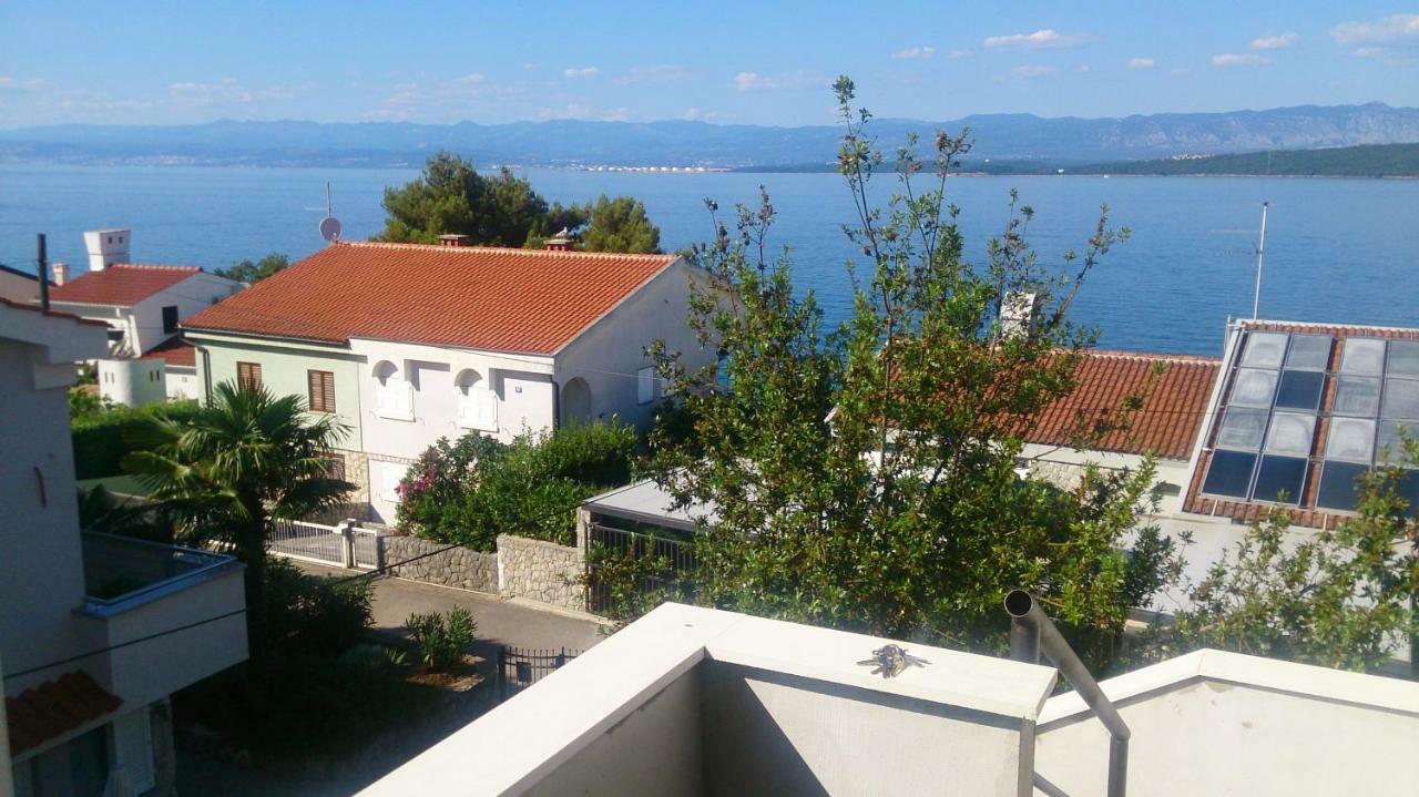 Apartments Dora Vantacici Bagian luar foto